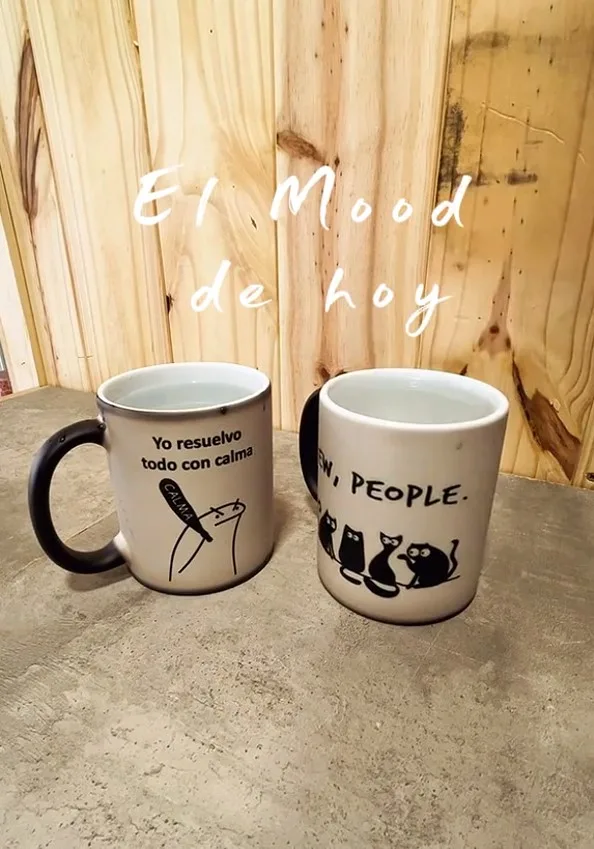 Taza cerámica mágica personalizada